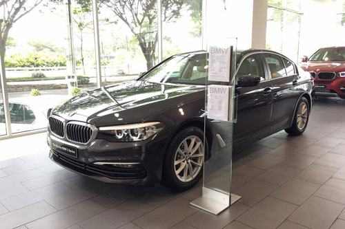 Xe sang Đức giảm giá kỷ lục, thị trường ô tô Việt chạm đáy mới