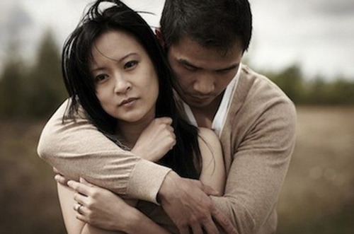 Cô vợ ngỡ khù khờ mà dùng cách hay kéo chồng ngoại tình trở về dù kẻ thứ 3 vô cùng xuất chúng