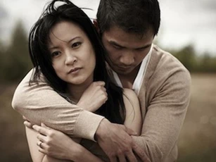 Cô vợ ngỡ khù khờ mà dùng cách hay kéo chồng ngoại tình trở về dù kẻ thứ 3 vô cùng xuất chúng