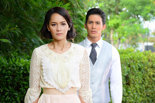 Mẹ chồng không cho đeo nhẫn cưới vì sợ mòn, tôi lập tức tháo và ngọt ngào đưa ra đề nghị khiến bà cứng họng