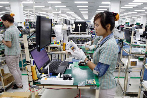 Xuất khẩu điện thoại, máy vi tính đạt 77 tỷ USD