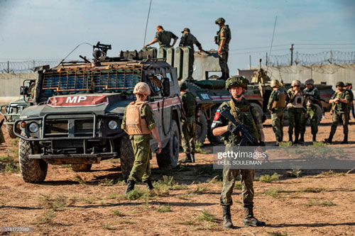 Biết thừa người Kurd sẽ "trở mặt", Thổ Nhĩ Kỳ tung vào Syria vũ khí bí mật