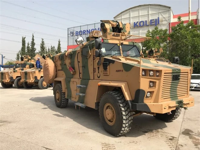 Biết thừa người Kurd sẽ trở mặt, Thổ Nhĩ Kỳ tung vào Syria vũ khí bí mật: Nga sững sờ - Ảnh 3.