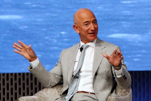 Jeff Bezos. Ảnh: Business Insider.