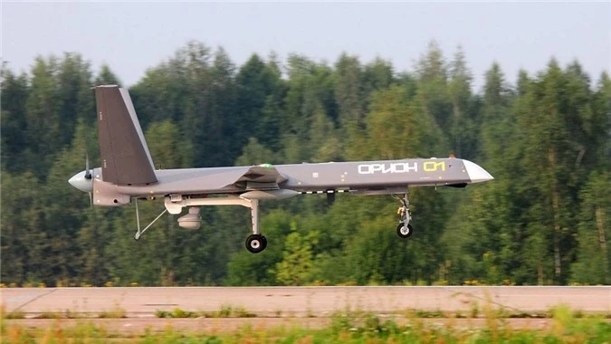 Noi got robot Uran-9, UCAV Orion cua Nga tiep tuc tro thanh 