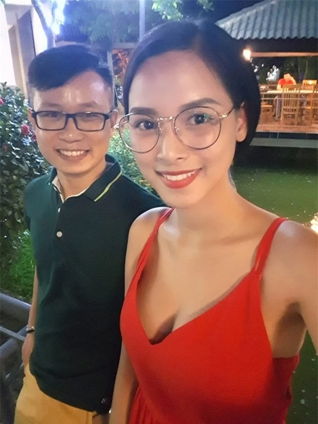 nu y ta sexy khien trung hieu me man duoc &quot;fan&quot; theo duoi, tang hoa lien tiep 8 ngay hinh anh 20