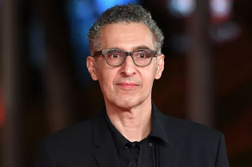 Lộ mặt phản diện của Robert Pattinson trong "Người Dơi" mới