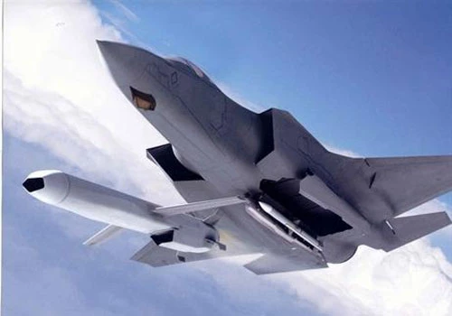 Mô hình F-35 khai hỏa tên lửa JSM.
