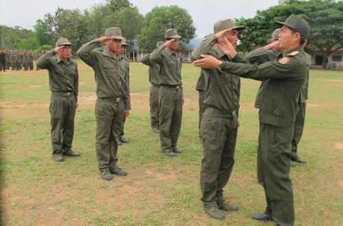 Tại khu vực Đông Nam Á, Quân đội Nhân dân Lào là đội quân có tổ chức, quy mô nhỏ với quân số thường trực chỉ là 130.000 người gồm cả lực lượng không quân và thủy quân. Ảnh: QĐND