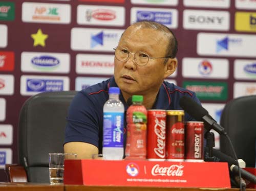 Thầy Park: "Tôi rất vui mừng với chiến thắng"