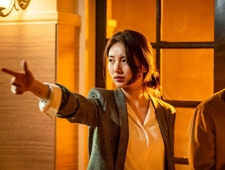 Vagabond kết thúc, Suzy tiết lộ ảnh hiếm hậu trường làm phim