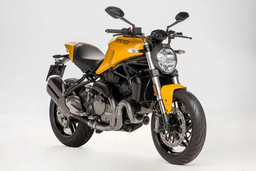 4. Ducati Monster 821 2020 (giá: 11.190 euro).
