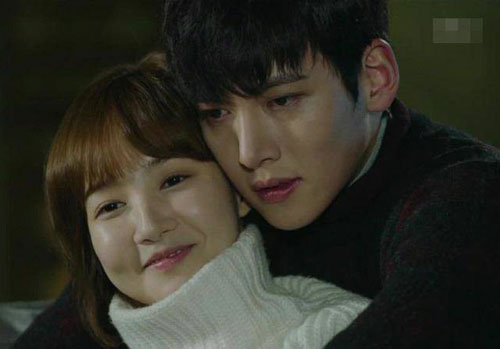 Con càng lớn càng chẳng giống ai, chồng lén xét nghiệm ADN khiến vợ bàng hoàng