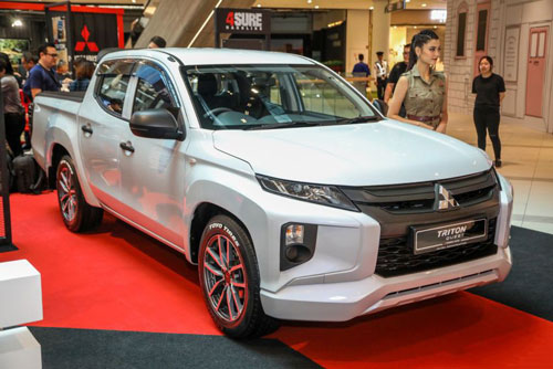 Khám phá xe bán tải Mitsubishi Triton phiên bản Quest, giá hơn 400 triệu