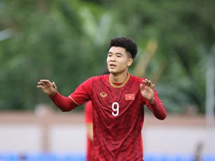 CLIP: Đức Chinh hoàn tất hat-trick vào lưới U22 Brunei