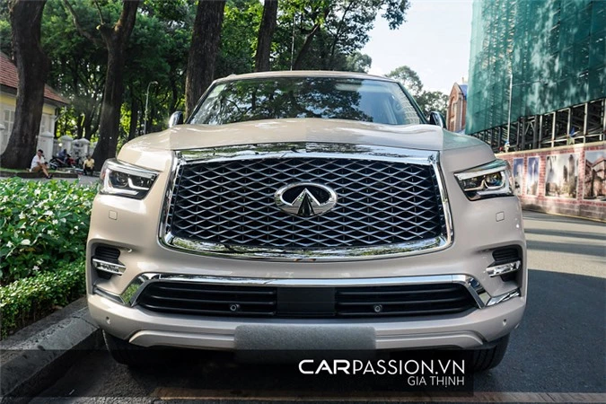 Can canh “khung long” Infiniti QX80 hon 9 ty o Sai Gon-Hinh-2