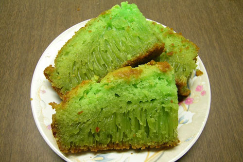 Cách làm bánh bò nướng lá dứa bằng nồi cơm điện cực dễ