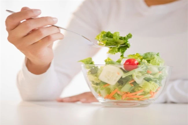 10 lợi ích sức khỏe của salad rau tươi - Hình 8 10 loi ich suc khoe cua salad rau tuoi-Hinh-8
