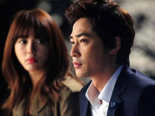 Giật mình khi chồng mẫu mực suốt nhiều năm chỉ để che giấu chuyện đen tối