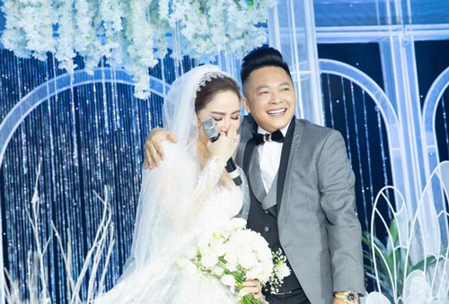 Chồng đại gia bị chê vì nhan sắc không cân xứng, Bảo Thy nói gì?