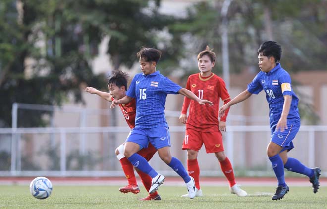 CLIP: Đội tuyển nữ Việt Nam bị Thái Lan ‘cầm chân’ đầy tiếc nuối