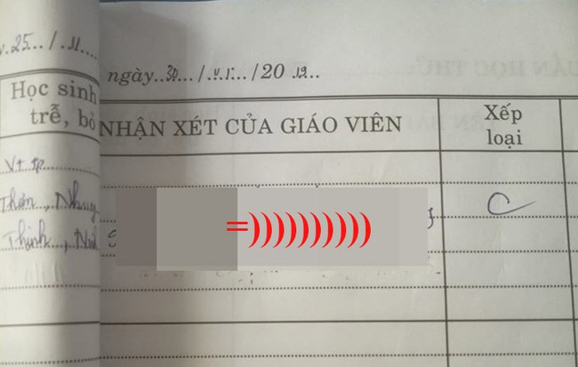 Bị bắt quả tang dùng điện thoại trong giờ kiểm tra, cậu học sinh “liều mạng” làm 1 việc khiến bạn bè sững sờ: “Tưởng đang đóng phim Mỹ à?”