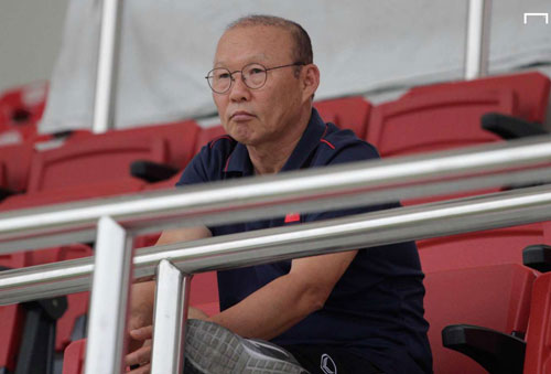 HLV Park Hang-seo và Hùng Dũng tới sân 'xem giò' U22 Thái Lan đấu Indonesia