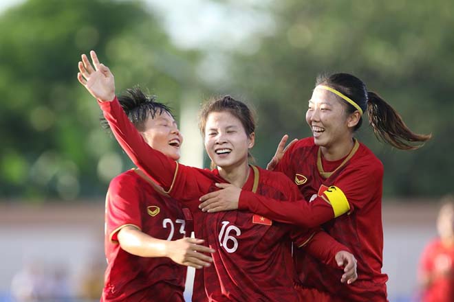 CLIP: Dương Thị Vân ‘xé’ lưới Thái Lan, mở tỷ số cho ĐT nữ Việt Nam