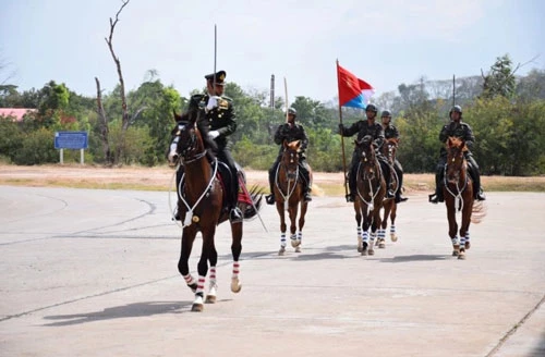 Lực lượng Thiết giáp thuộc Quân đội Thái Lan vừa có màn trình diễn hết sức mãn nhãn với việc 