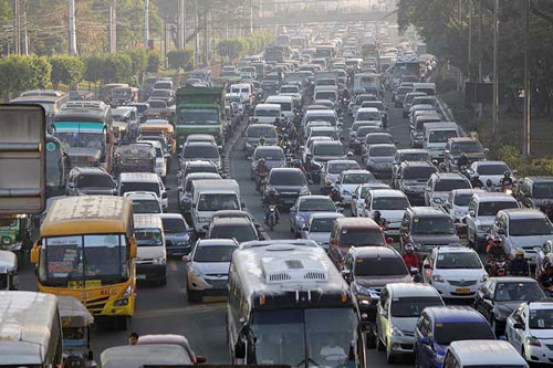 Philippines cân nhắc khả năng giảm ngày đi làm để tránh kẹt xe