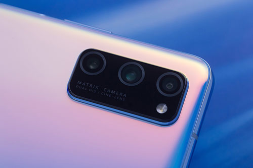 Trên tay Honor V30 Pro: Chip Kirin 990, pin 4.100 mAh, 5 camera, giá gần 13 triệu