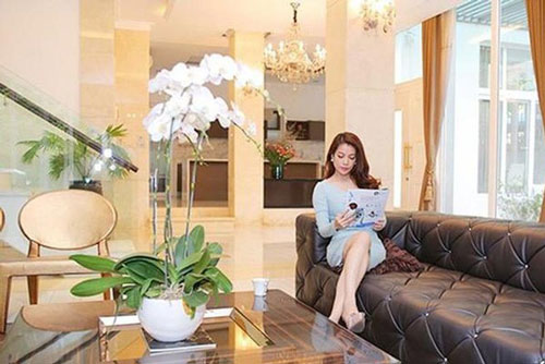 Biệt thự xa hoa của Trương Ngọc Ánh, chỉ phòng tắm thôi cũng như ở khách sạn hoàng gia