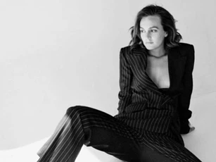 Leighton Meester ấn tượng từ sự đơn giản trên 1883