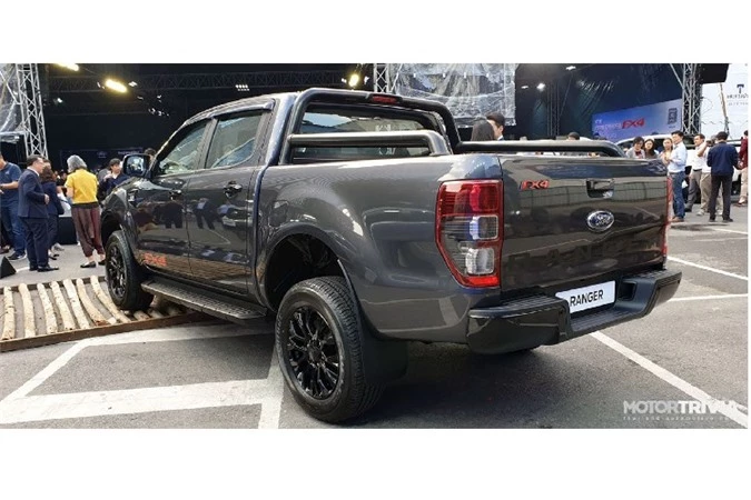 Xem truoc Ford Ranger FX4 va Everest Sport moi sap ve Viet Nam-Hinh-3