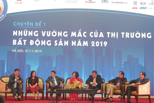 Bất động sản là “miếng vải” còn lại duy nhất trên cơ thể