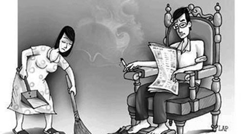 Phụ nữ nên biết "ích kỷ" hơn với tiền bạc của mình để bảo vệ gia đình