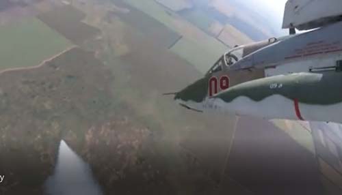 CLIP: Su-25SM3 của Nga diễn tập phóng rocket khổng lồ S-24