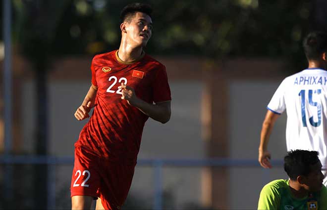 CLIP: Tiến Linh lập hat-trick vào lưới U22 Lào