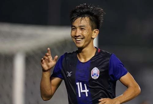 Keo Sokpheng giúp U22 Campuchia đứng đầu bảng A SEA Games 30. Ảnh: Zing. Keo Sokpheng giúp U22 Campuchia đứng đầu bảng A SEA Games 30. Ảnh: Zing.