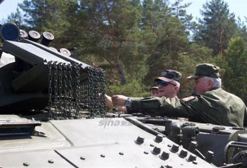 T-90M với hệ thống giáp đặc biệt.