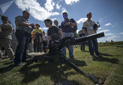 Súng phóng lựu liên thanh AGS-40 của Nga được ví như "lửa thần chết"