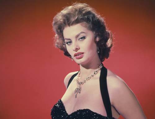 Ngẩn ngơ nhan sắc 10 mỹ nhân đẹp nhất mọi thời đại