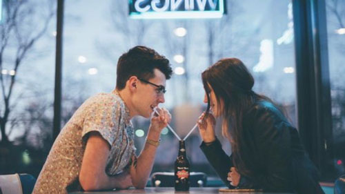 Nếu may mắn lấy được chồng tốt, đàn bà càng phải trưởng thành, bởi anh ấy có thể rời xa bạn lúc chẳng ngờ nhất