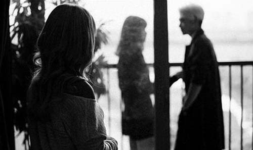 Cảm giác tội lỗi khi tôi muốn ở bên bạn thân của người yêu