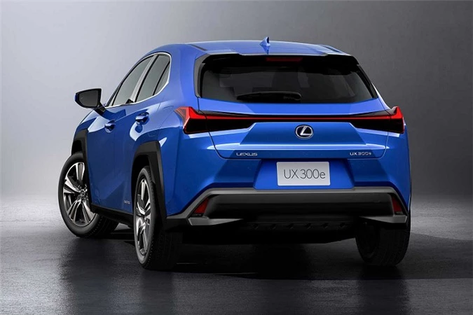 Xe dien Lexus UX 300e 2020 moi chay 400km/1 lan sac-Hinh-9