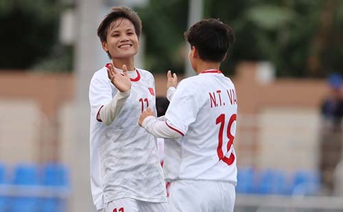 Đội tuyển nữ Việt Nam vào bán kết SEA Games 30 sau màn hủy diệt Indonesia