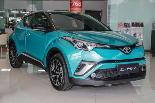 SUV Toyota đẹp mê ly, giá hơn 800 triệu đồng
