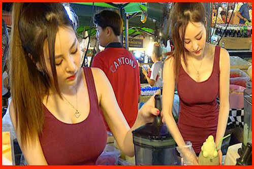 Phụ nữ khi ra chợ thường hay mặc gì?