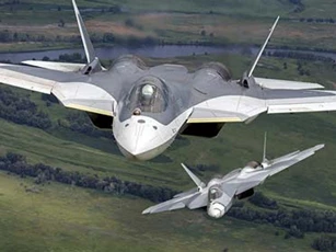 Bí mật quân sự: Mỹ sẽ ghen tị trước "người khổng lồ" Su-57 của Nga