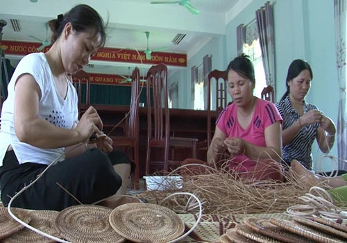 HTX Mây tre đan xóm Bui được công nhận làng nghề truyền thống năm 2017